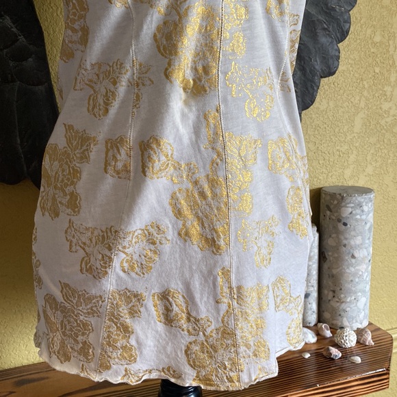 Wilfred Floral Camisole Top - Picture 2 of 7